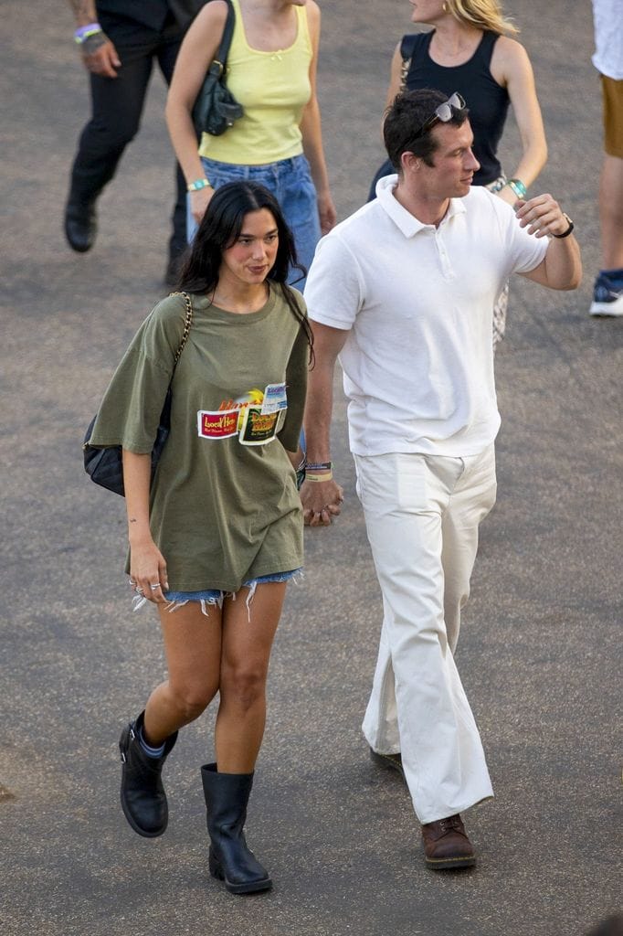 La pareja fue captada antes de disfrutar de la presentación especial de Neil Young