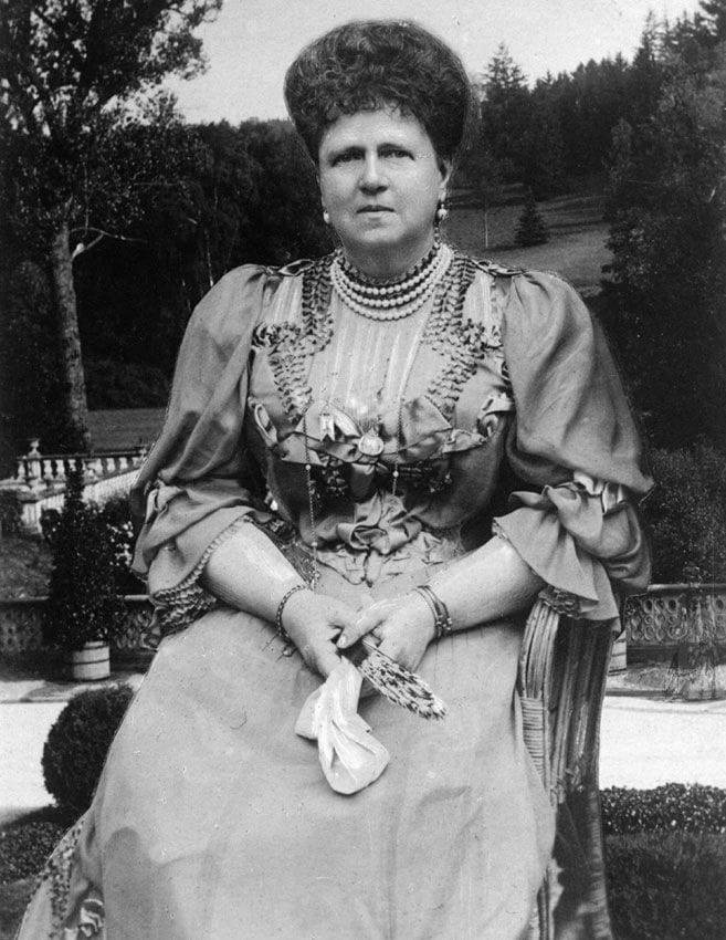 Maria mayor cordon