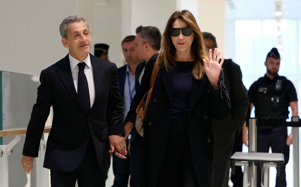 Nicolas Sarkozy junto a su esposa Carla Bruni 