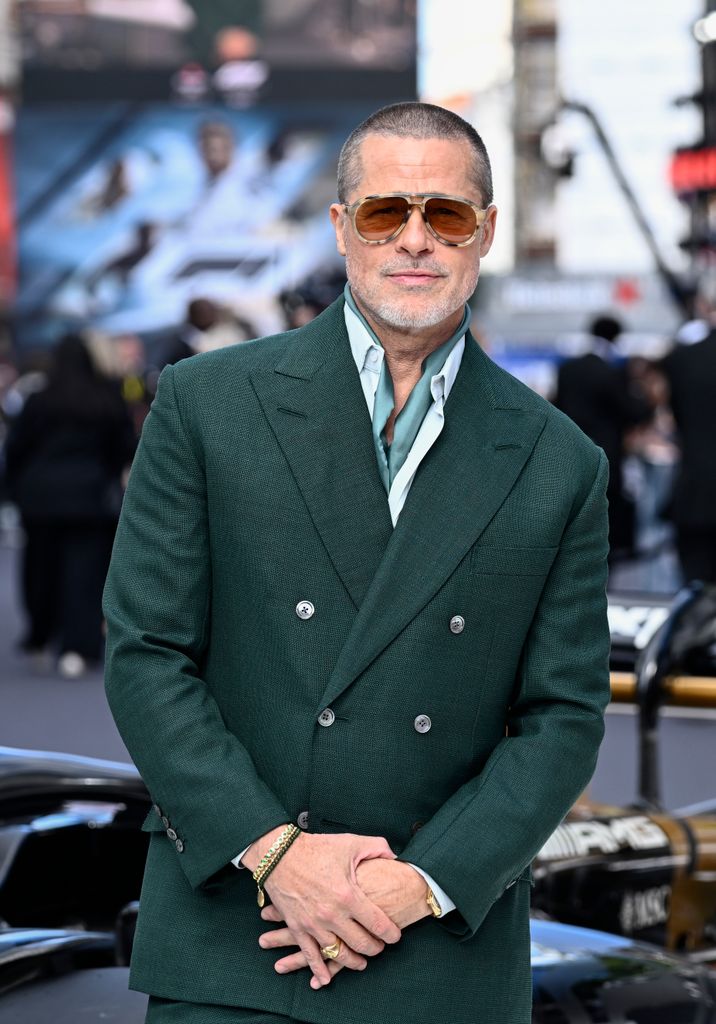 Brad Pitt, de 62 años, ha revelado que ha vuelto a beber alcohol después de permanecer siete años completamente sobrio