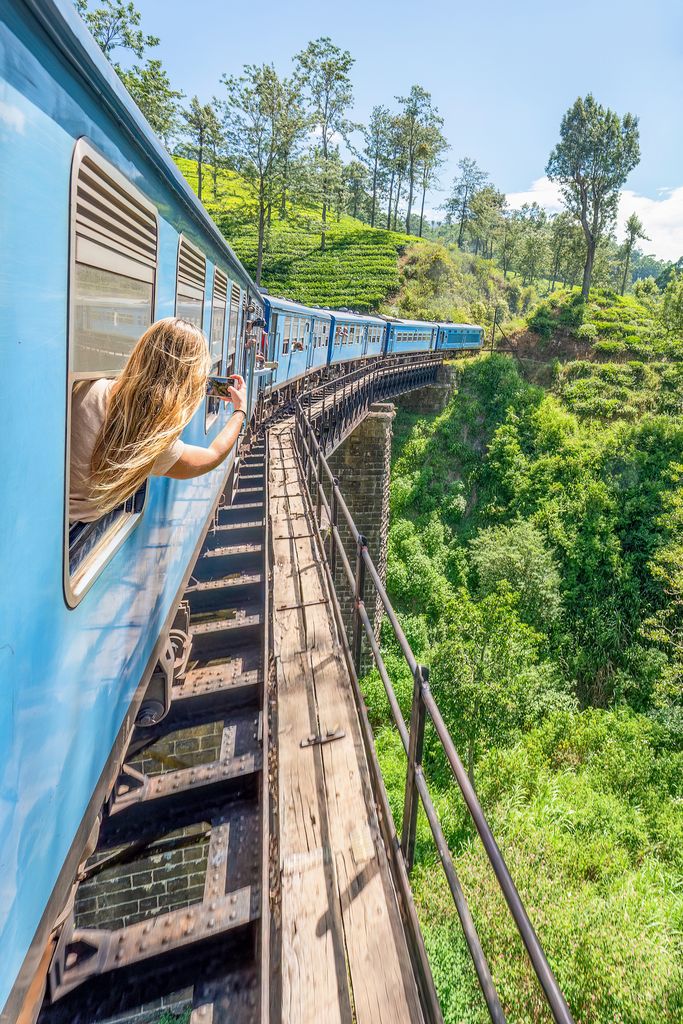 chica tren sri lanka