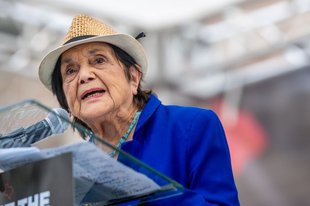 Dolores Huerta se mantuvo activa en los últimos años de su vida.