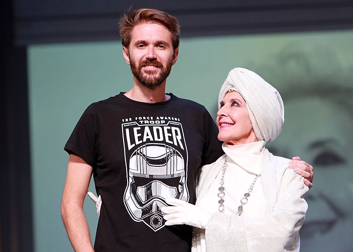 Manuel Velasco emite un comunicado para aclarar el estado de salud de su madre 