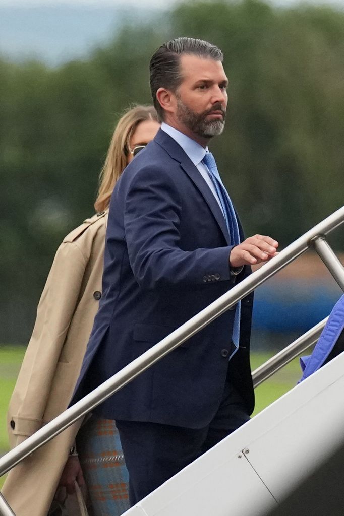 El hijo de Donald Trump viajó estaba acompañado de un empresario del sector armamentístico