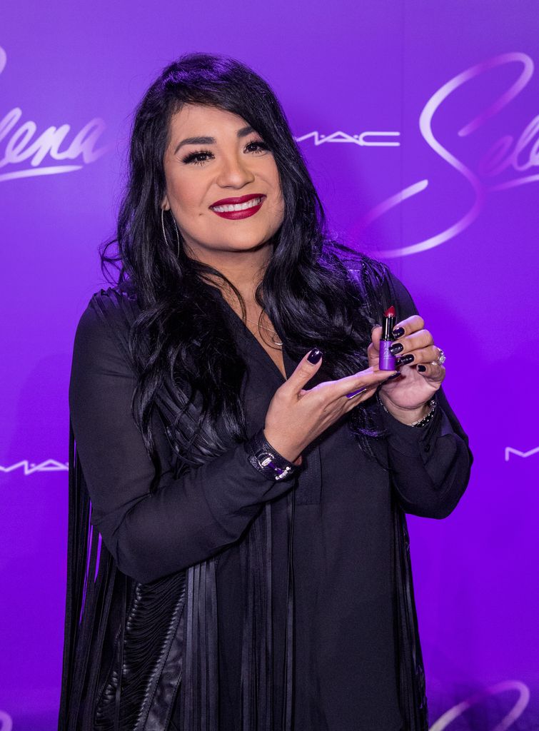 Suzette, hermana de Selena, responde a las acusaciones de A.B. Quintanilla