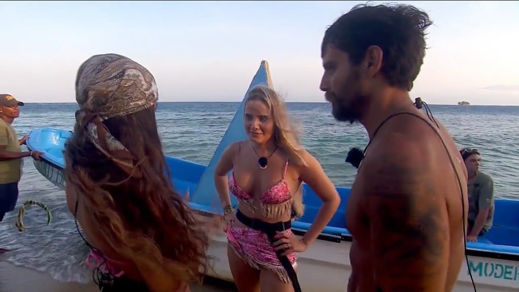Gabriella y Gloria se reencuentran con Manuel en Honduras