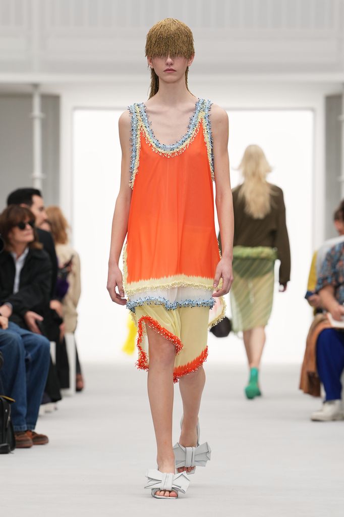 Paris Fashion Week: desfile de Loewe (Primavera/Verano 2027)