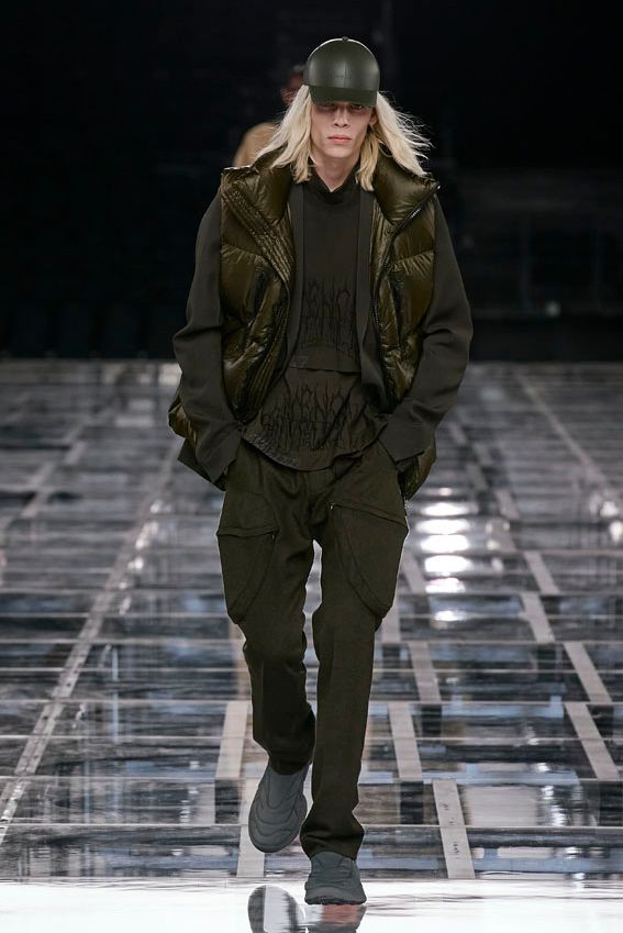 givenchy f22 033033220308