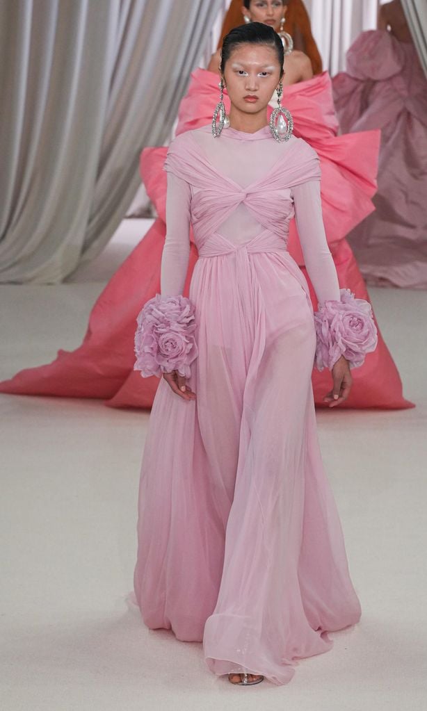 giambattista valli alta costura primavera verano 2023