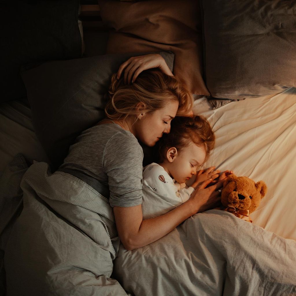 Niño duerme