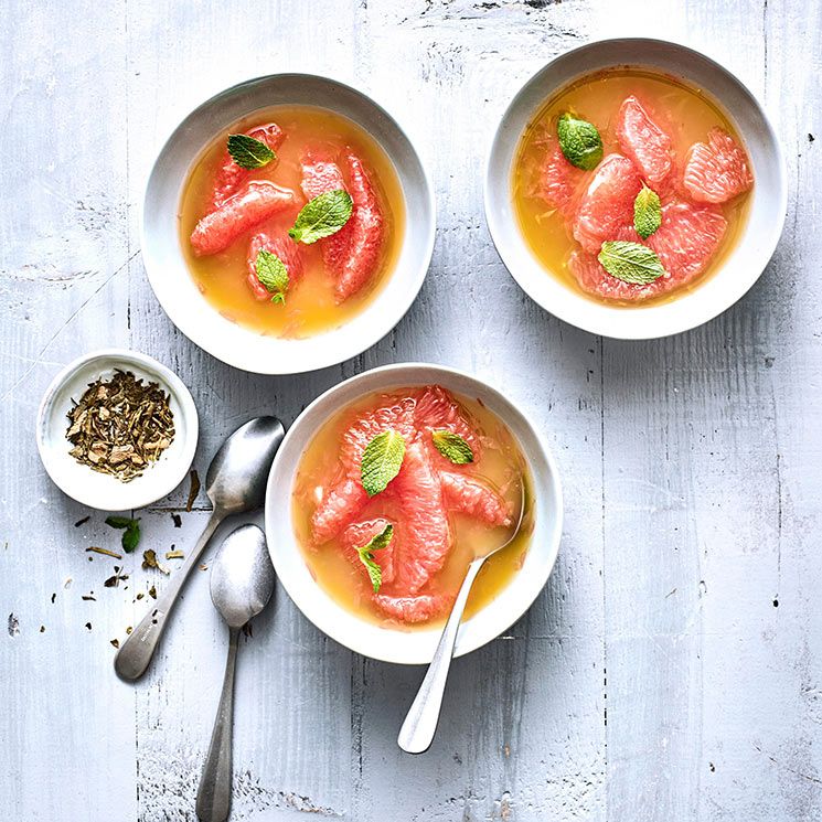sopa de citricos con sirope de te earl grey