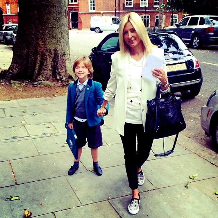 Marie-Chantal, cuando llevaba a su hijo al colegio