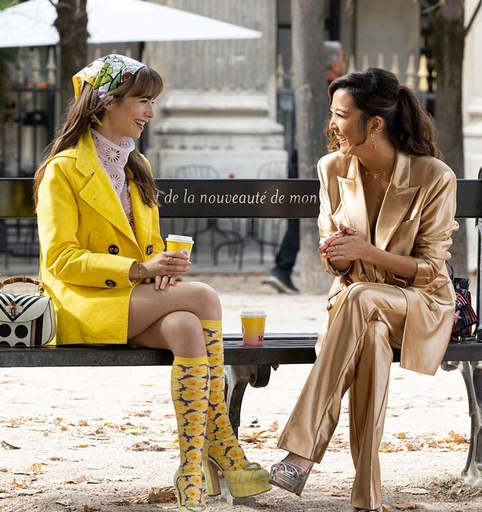 La tercera temporada de 'Emily en Paris' dará solución a la duda sobre si regresará a Chicago tras su desamor con Gabriel.