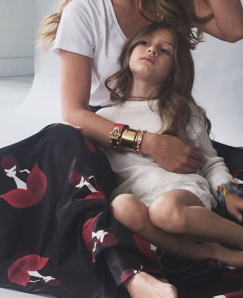 En esta foto, Kailey aparece como una tierna niña. 