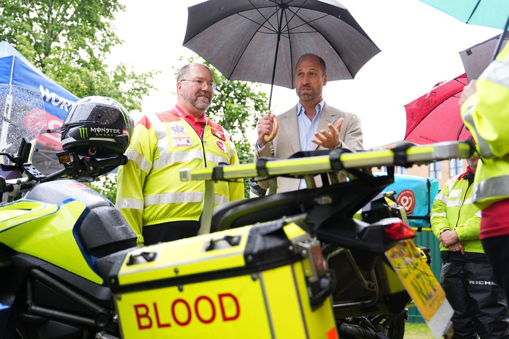 El príncipe Guillermo en su visita a Norfolk Blood Bikes el 11 de junio de 2026