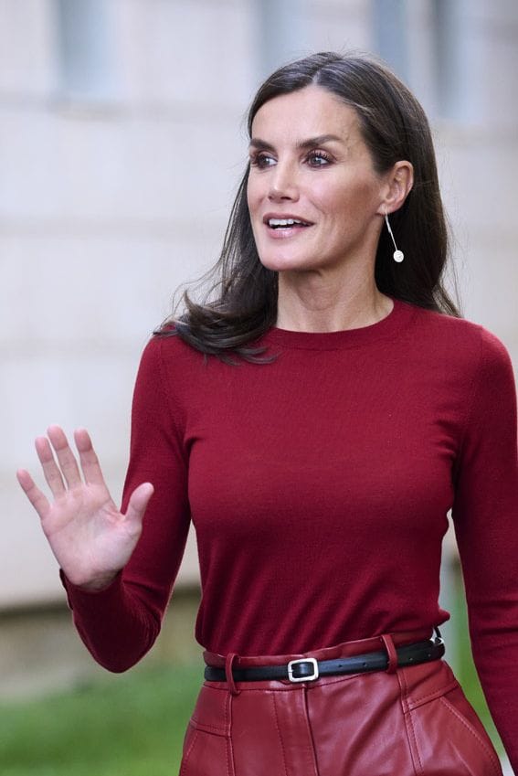 La reina Letizia con pendientes que fichó en Biocultura