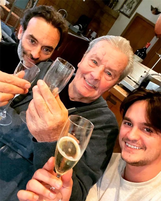Anthony y Alain Fabien Delon con su padre