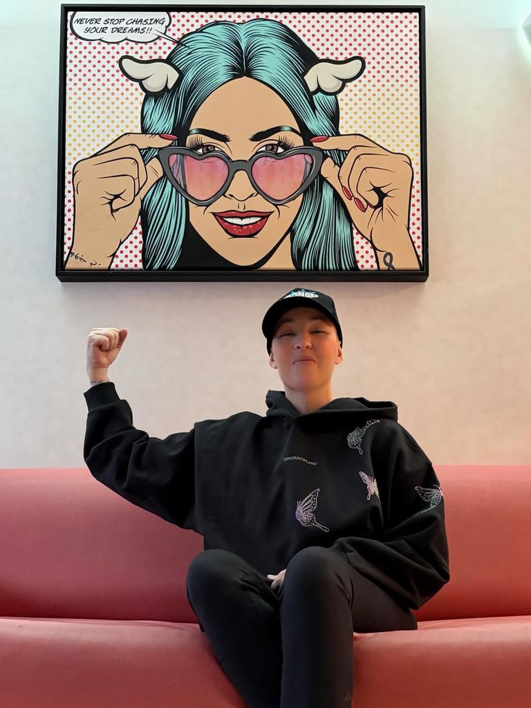B Jones, la DJ madrileña que ha ganado al cáncer
