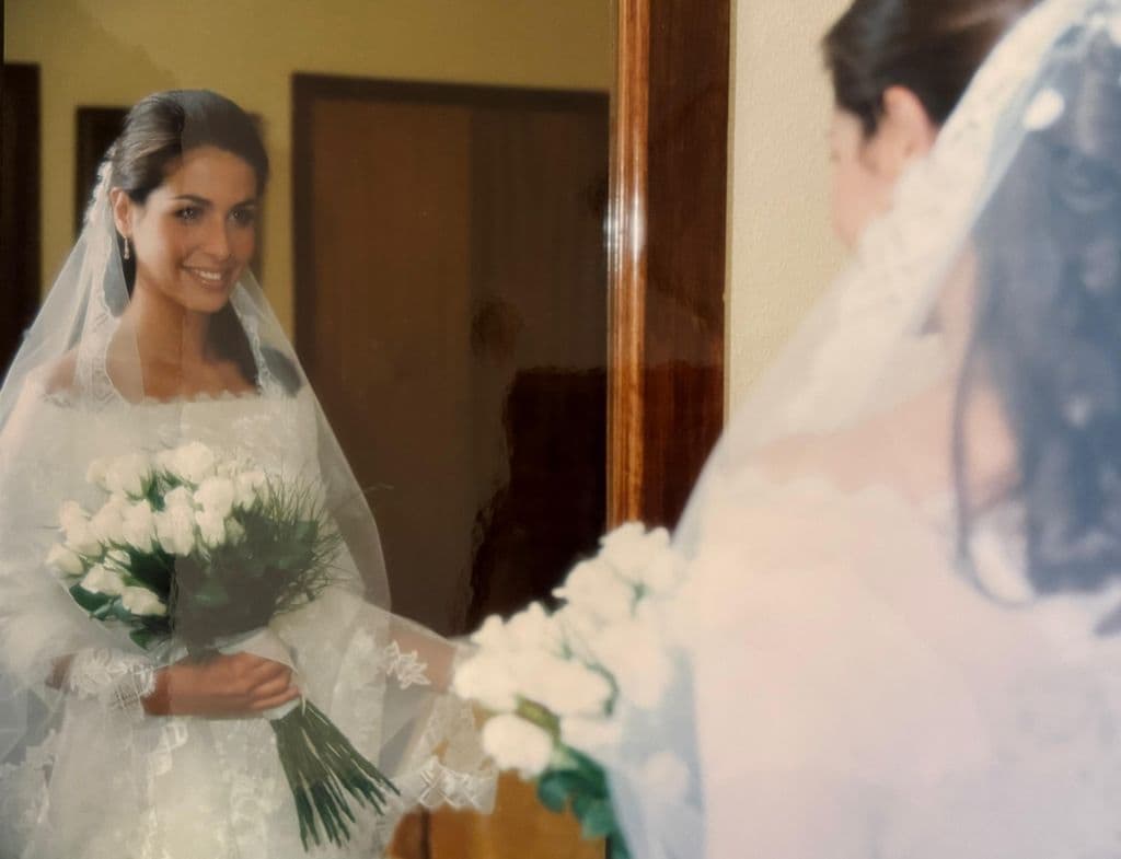 La boda de Nuria Roca y Juan del Val. 6 de octubre de 2000 en Valencia