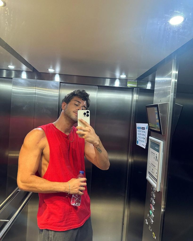 Onur Seyit Yaran ('Hermanos') ha pasado unos días de vacaciones en Mallorca y Barcelona