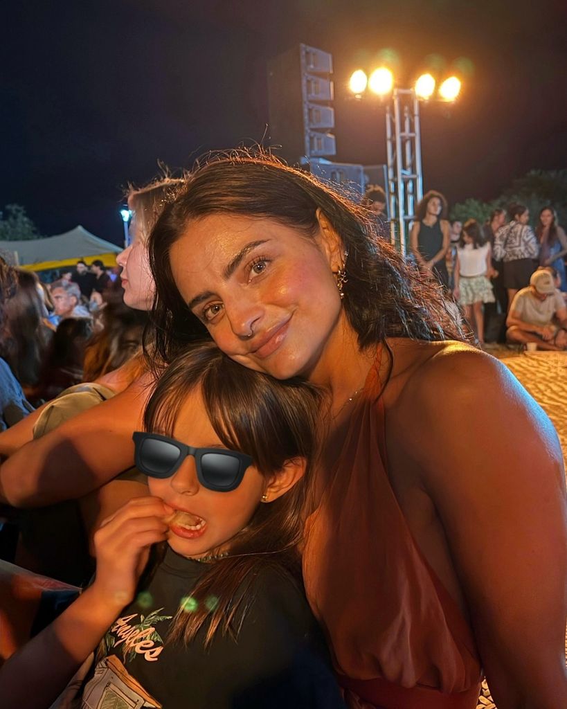 Aislinn Derbez y Kailani