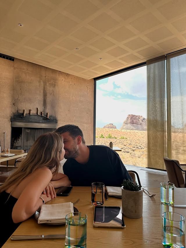 A lo largo de su viaje, Gerard Piqué y Clara Chía se han dejado ver sumamente enamorados