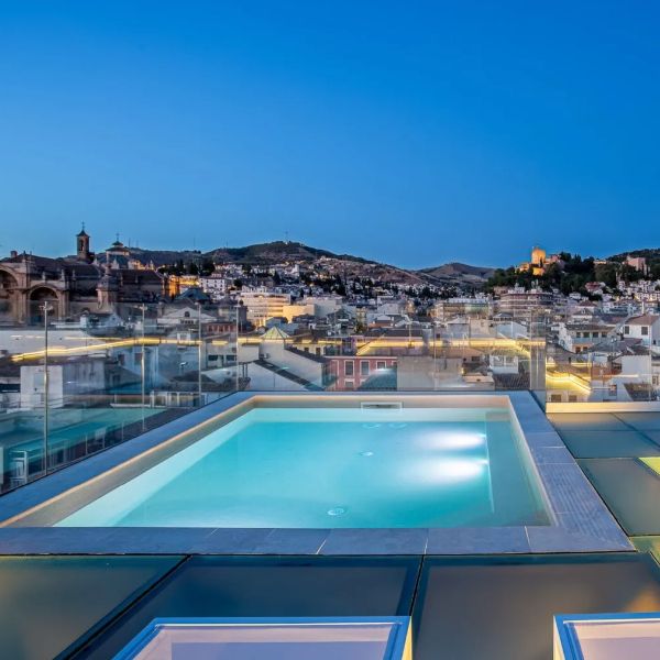 Room Mate Leo Granada