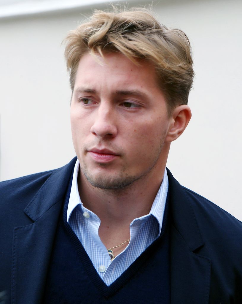 Constantino de Grecia en la preboda del príncipe Nicolás y Chryssi Vardinogianni, el 7 de febrero de 2025 en Atenas