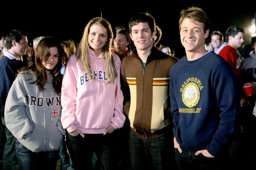La serie lanzó a Adam Brody, Rachel Bilson,Misha Barton y Ben McKenzie al estrellato