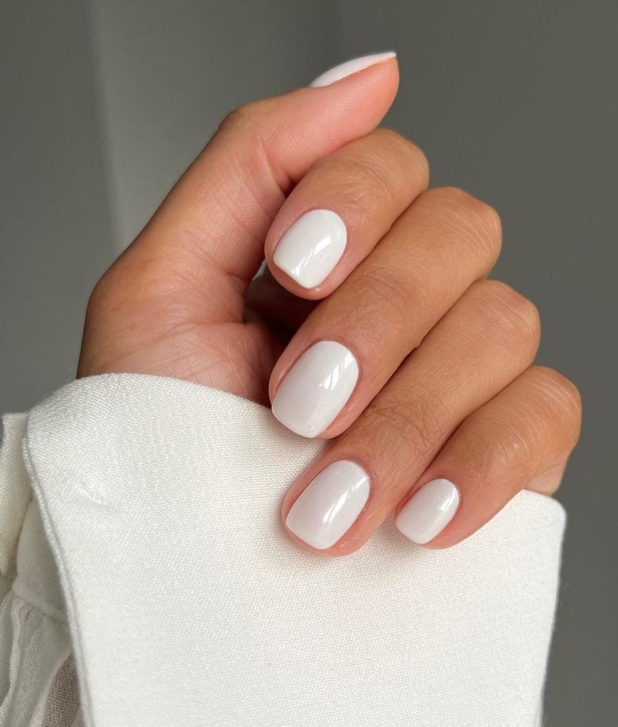 Manicura blanca
