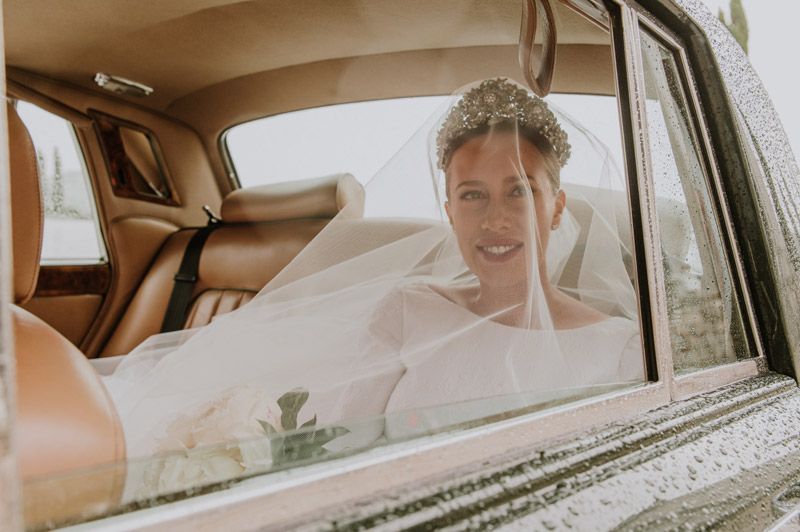 El vestido de novia de Carola Escamez en su boda con Roberto Martín