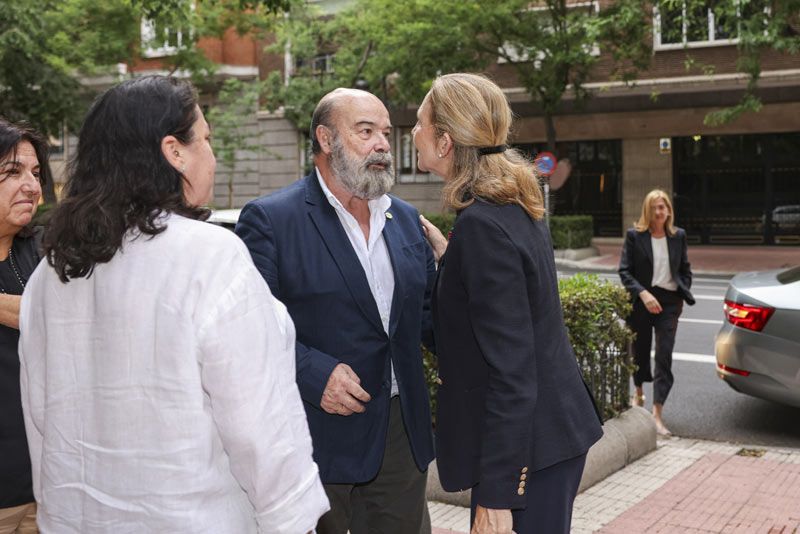 Infanta Elena e infanta Cristina 