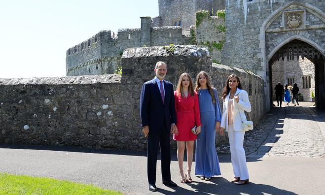Rey Felipe, reina Letizia, princesa Leonor e infanta Sofía