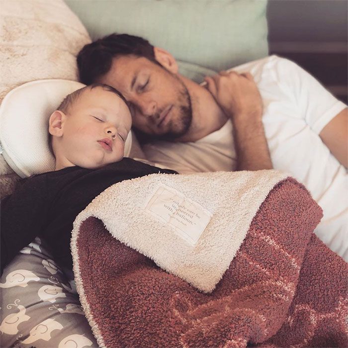 Jenson Button con su hijo 