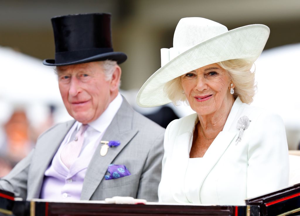 Los reyes Carlos y Camilla, en Ascot