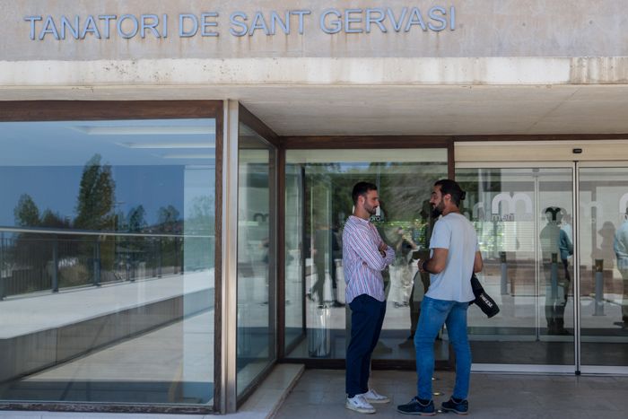 Los hijos de Lluís Llongueras, desolados en el último adiós a su padre