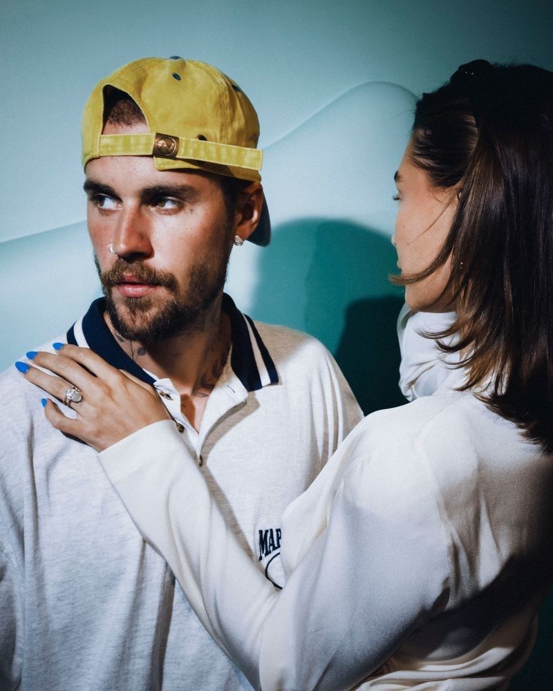 Justin Bieber y Hailey Bieber en instagram