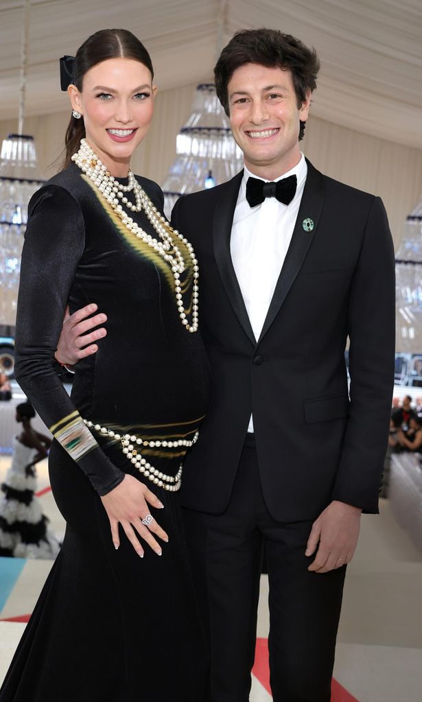 HO4158 KARLIE KLOOS y su marido, Joshua Kushner