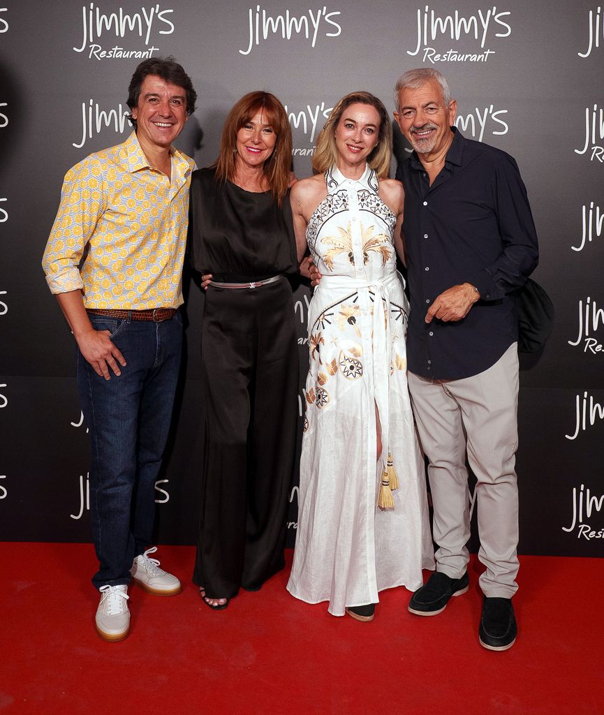 La pareja, junto a Marta Hazas y Javier Veiga