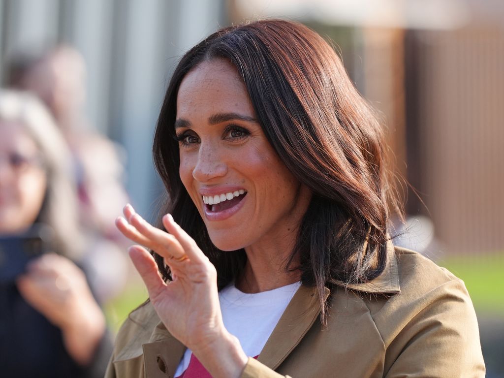 Meghan forma parte del Scar Tree Walk en Melbourne, Australia