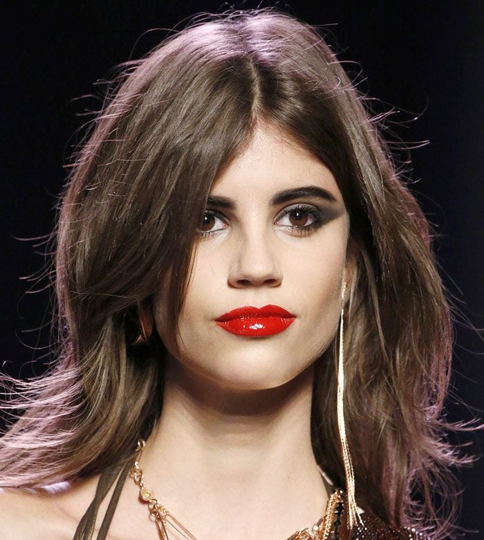 Nos encanta el beauty look que propuso Jean Paul Gaultier en la Alta Costura de París
