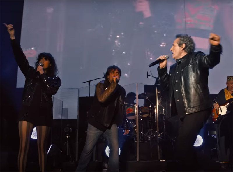 Miguel Ríos cantando junto a Javier Bardem y su hija Lúa