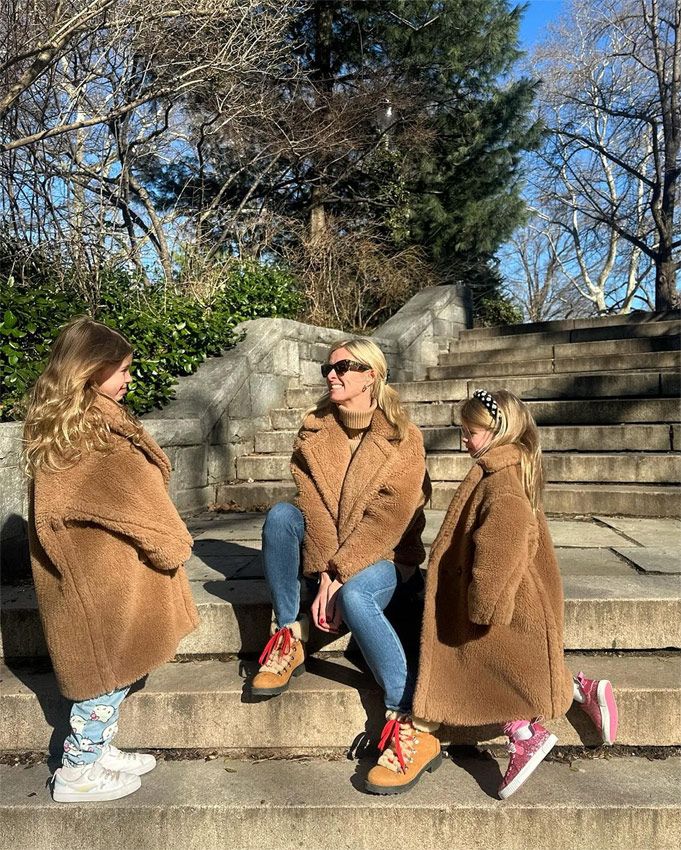 Nicky Hilton ha formado una familia numerosa con sus dos hijas y su hijo, del que no se conoce el nombre