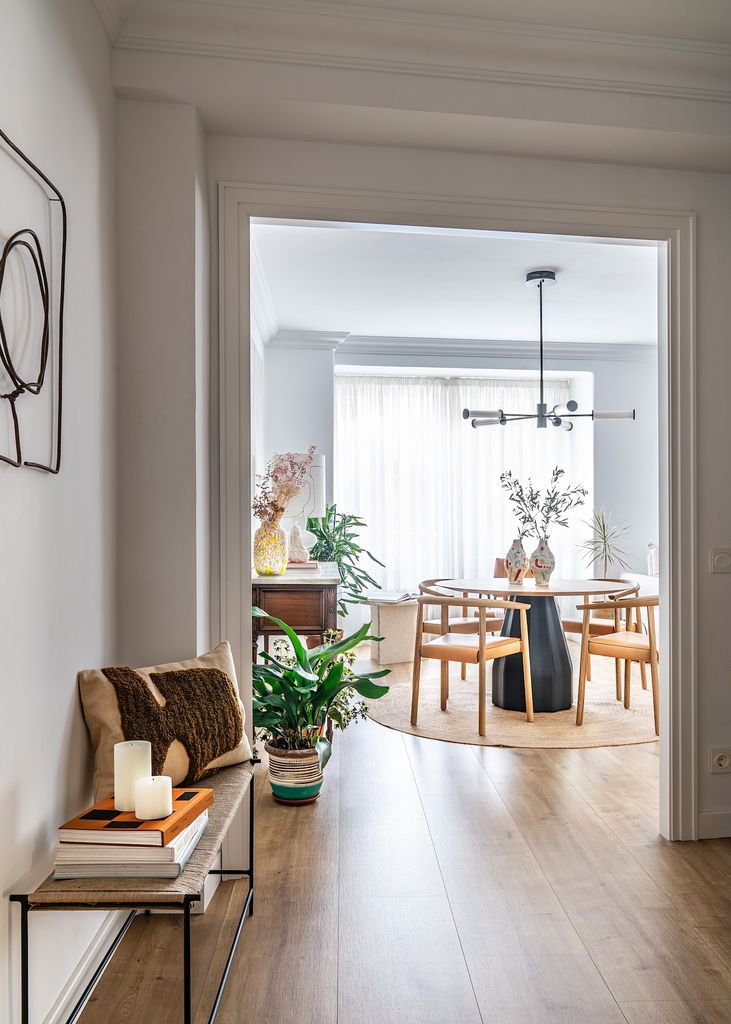 Recibidor abierto al comedor