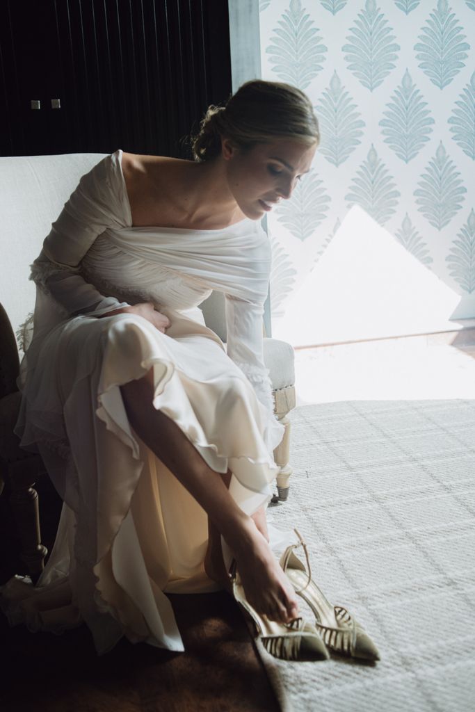 Novia con vestido de Matelier, boda en Madrid