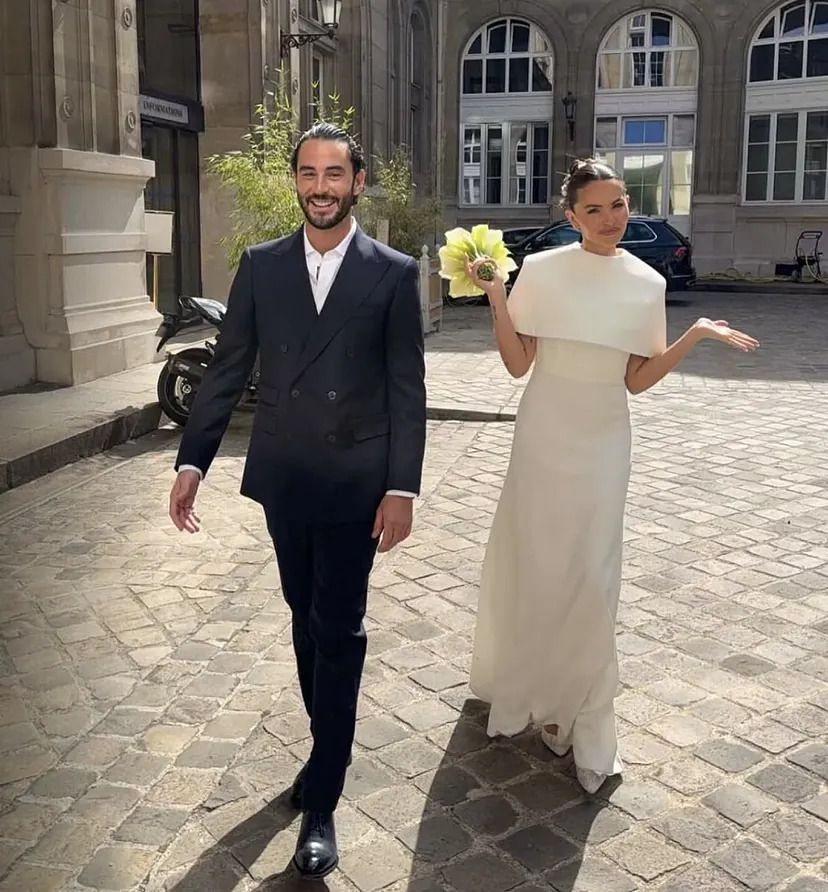 La pareja celebró con sus seres queridos la boda civil