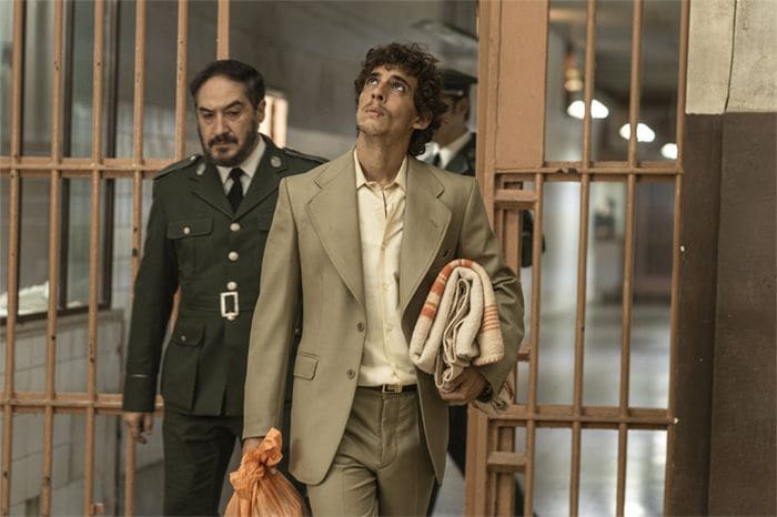 Miguel Herrán en el rodaje de 'Modelo 77'