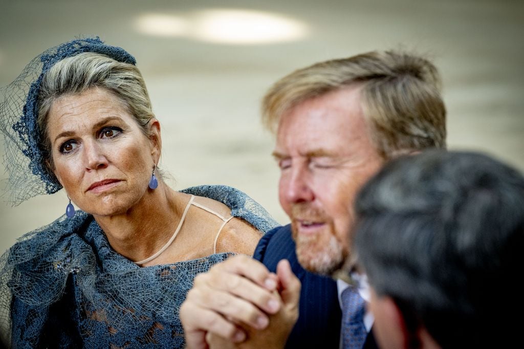 Primer plano de Guillermo y Máxima de Holanda en un evento