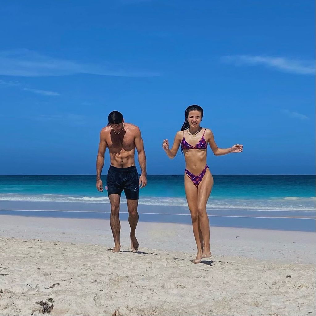 Conor Kennedy y Giulia Be durante un viaje juntos en 2022.