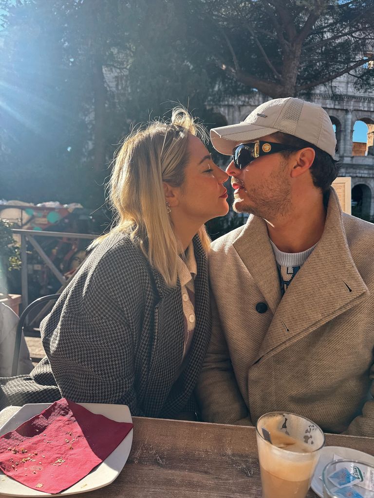 Patricia Steisy y Pablo Pisa en Roma de vacaciones